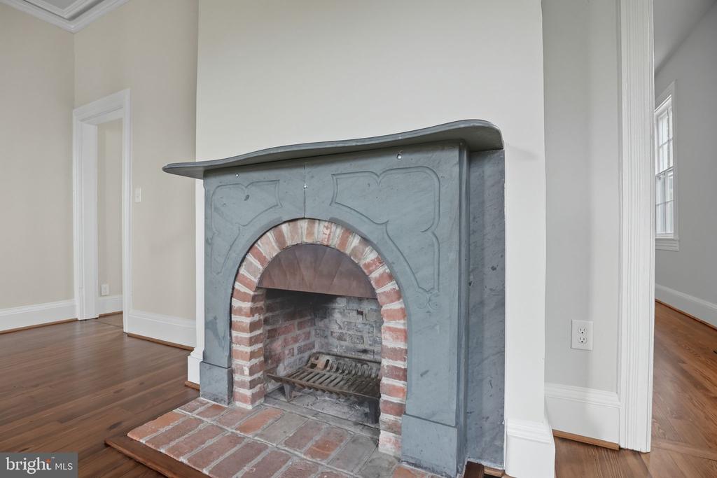 5965 ACORN SPRING PLACE