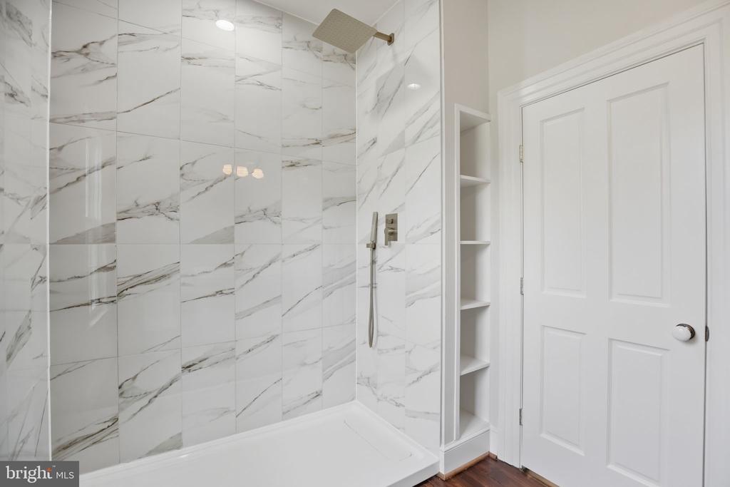 5965 ACORN SPRING PLACE