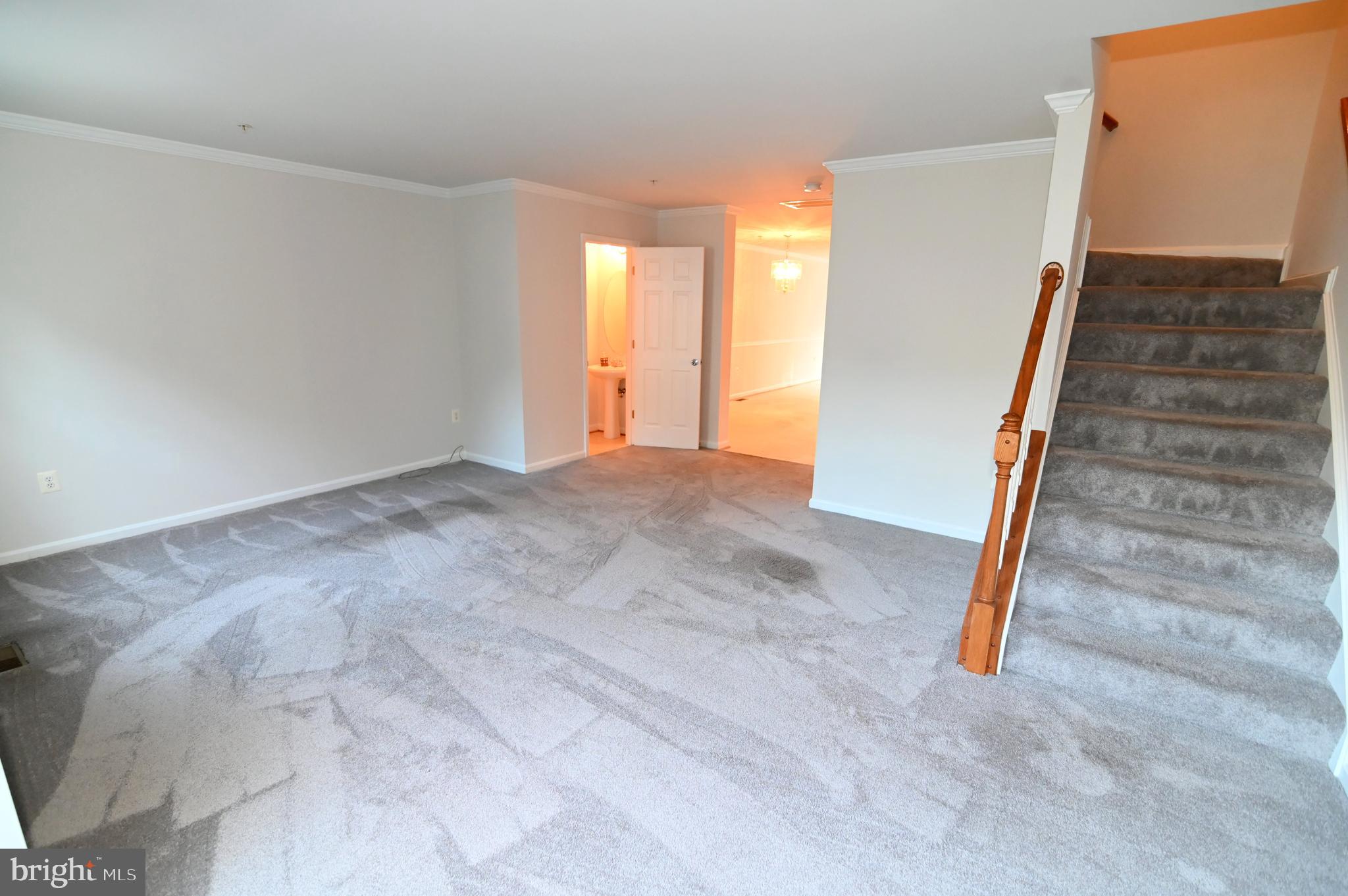 7913 HEATHERLEIGH PLACE