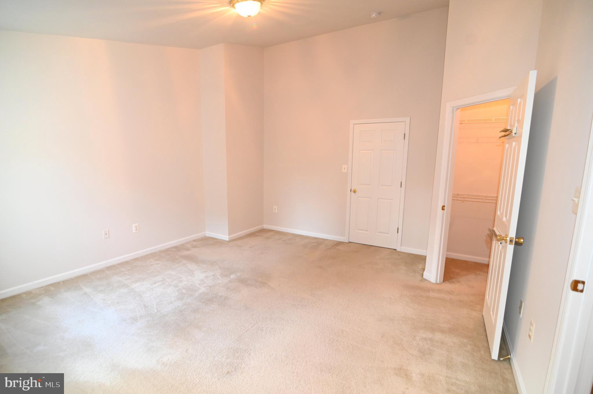 7913 HEATHERLEIGH PLACE