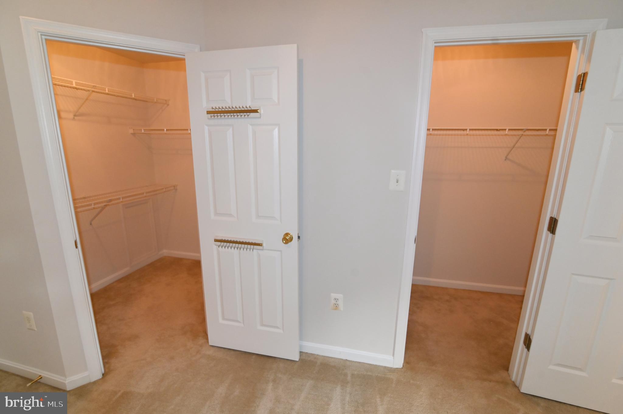 7913 HEATHERLEIGH PLACE