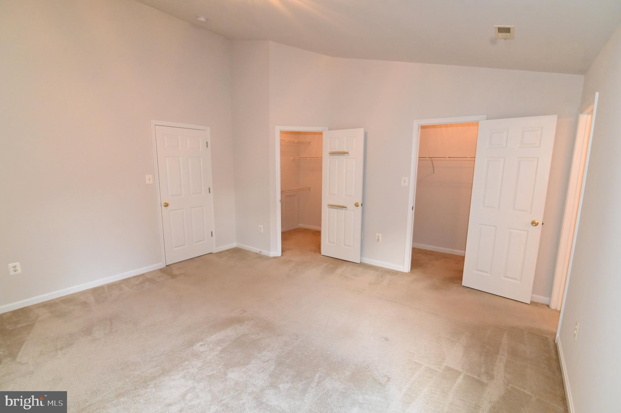 7913 HEATHERLEIGH PLACE