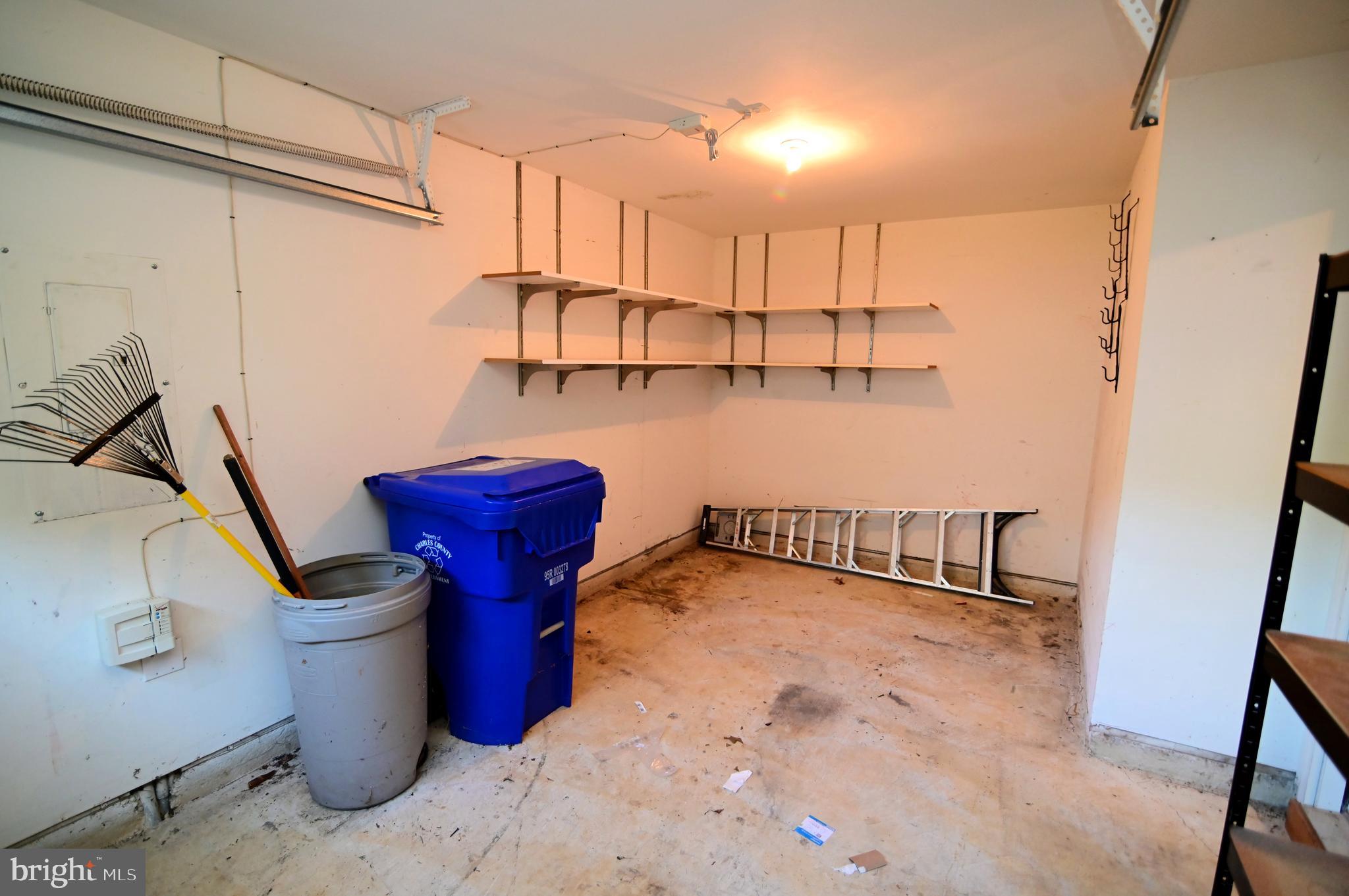 7913 HEATHERLEIGH PLACE