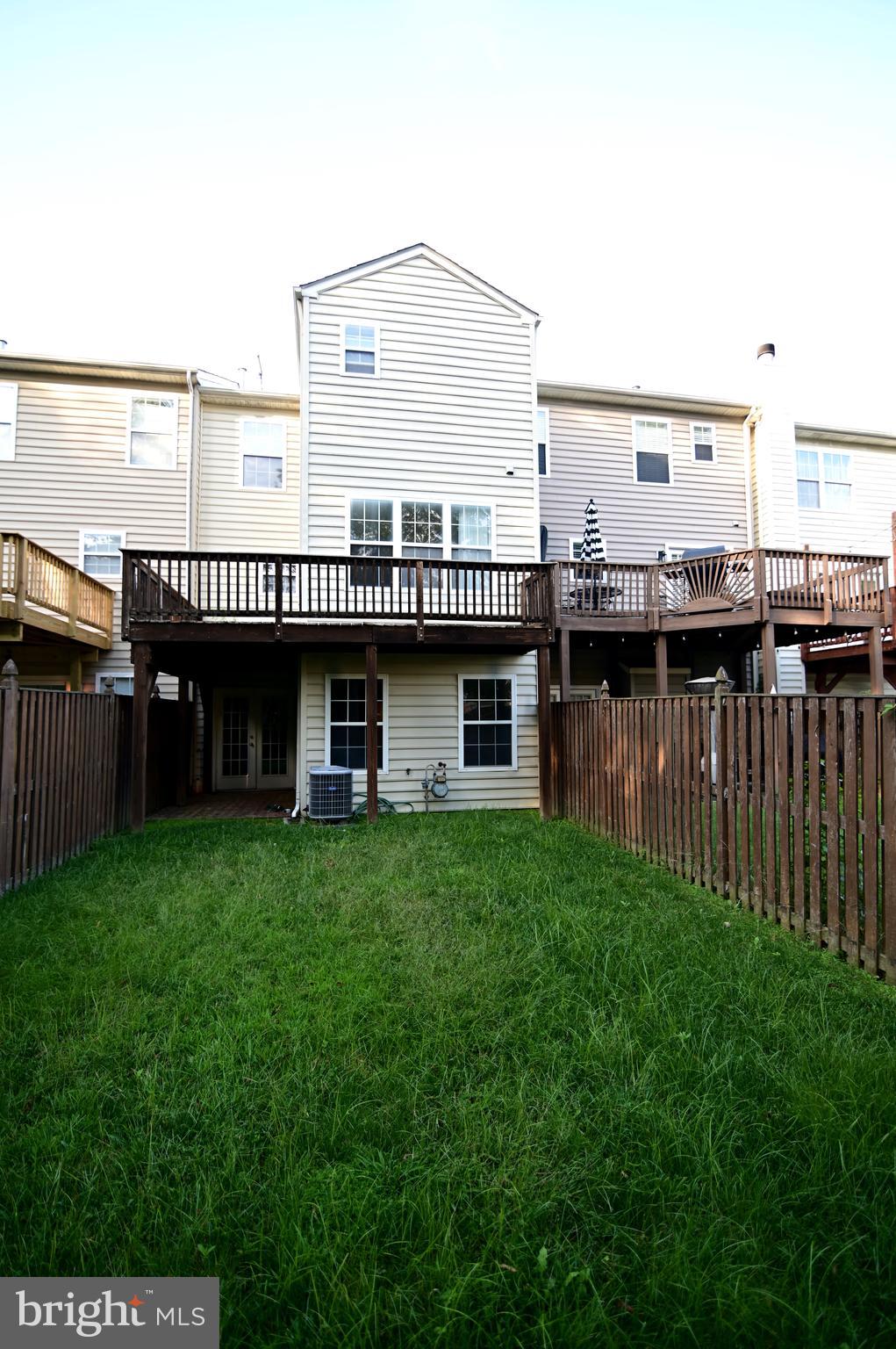 7913 HEATHERLEIGH PLACE