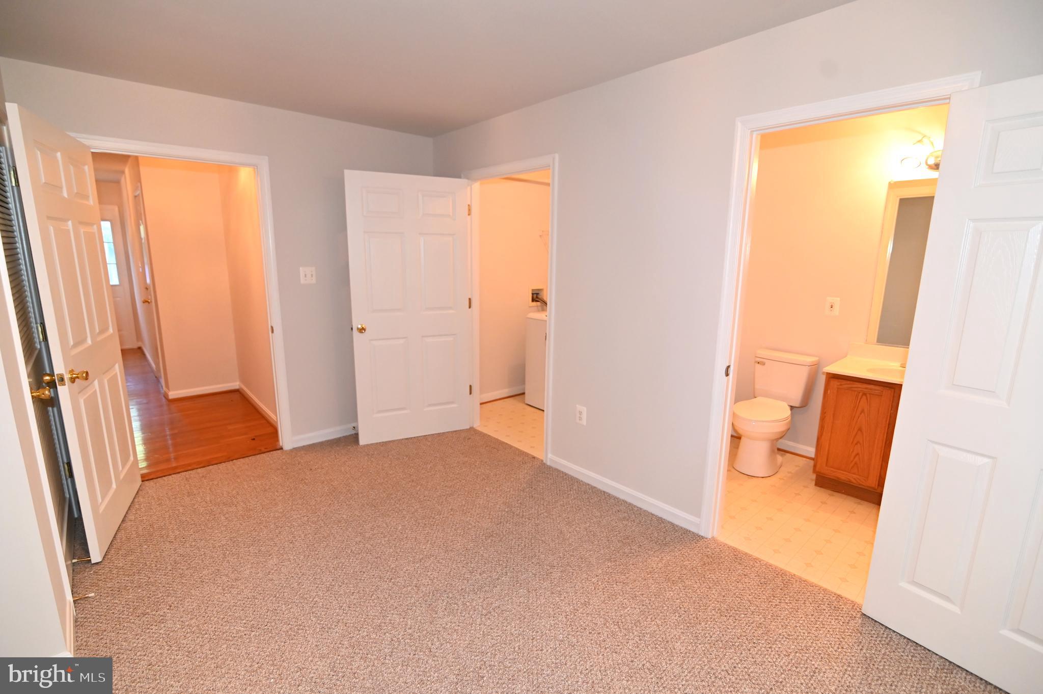 7913 HEATHERLEIGH PLACE