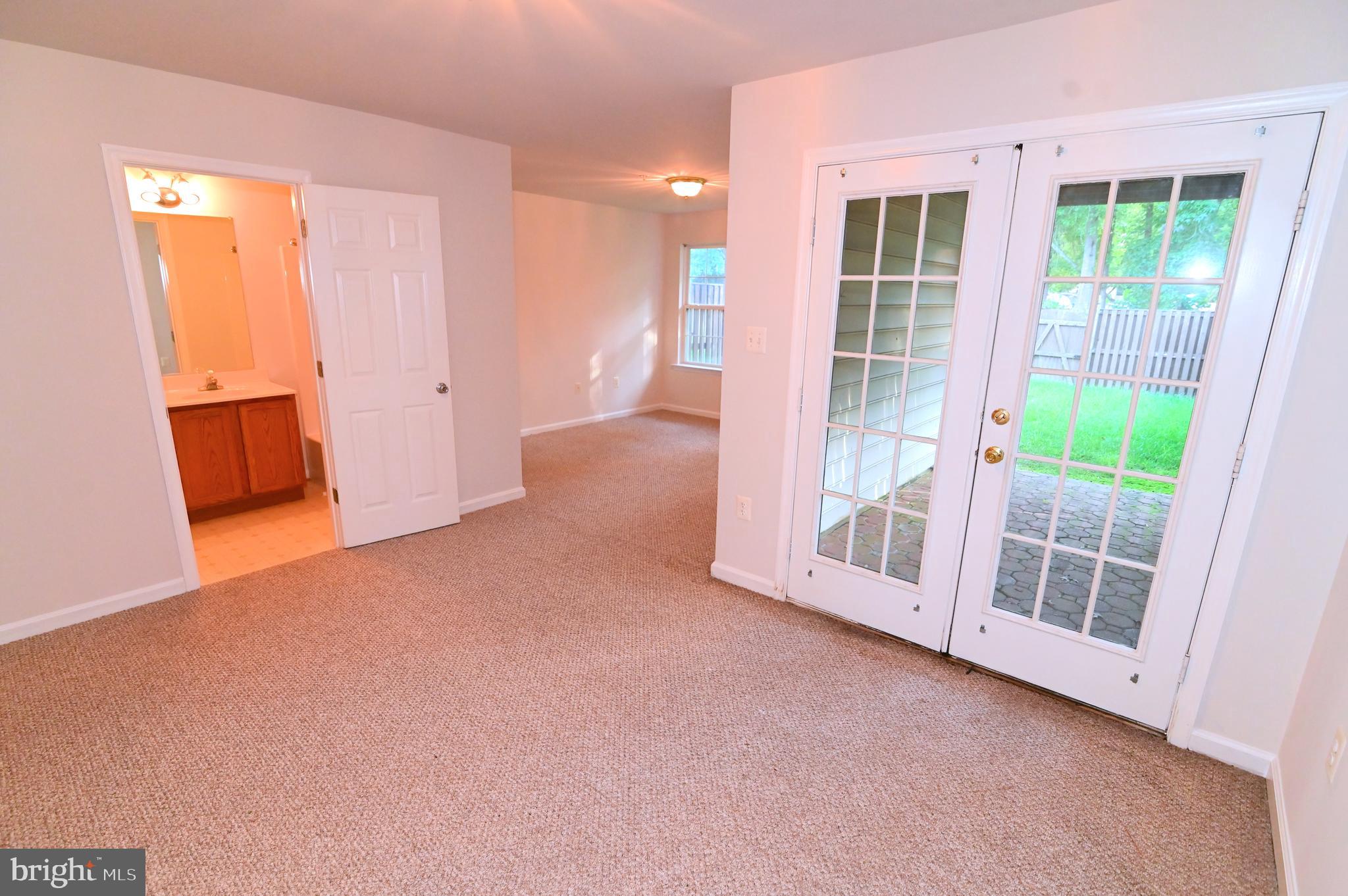 7913 HEATHERLEIGH PLACE