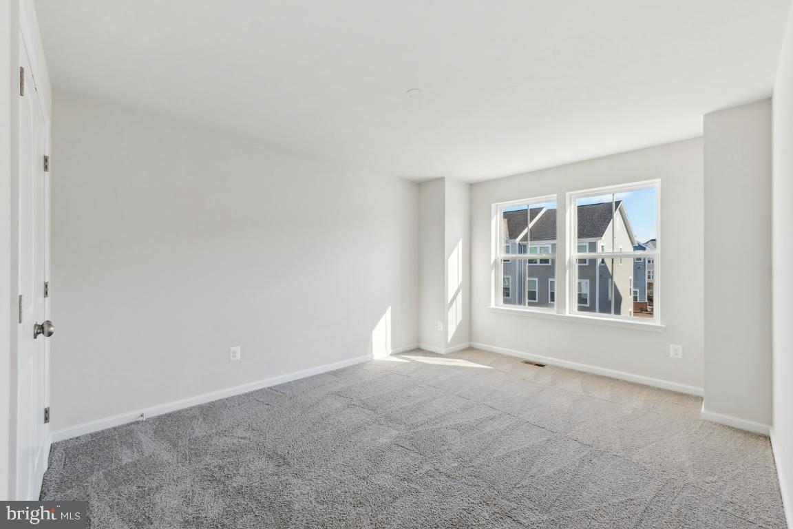 9612 KILLENNEY PLACE