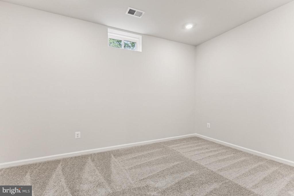 9898 SELKIE LANE LOT 48