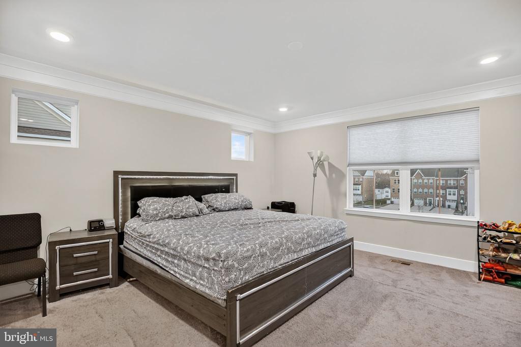 11480 MARY SHELLEY PLACE