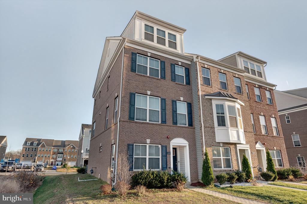 11480 MARY SHELLEY PLACE