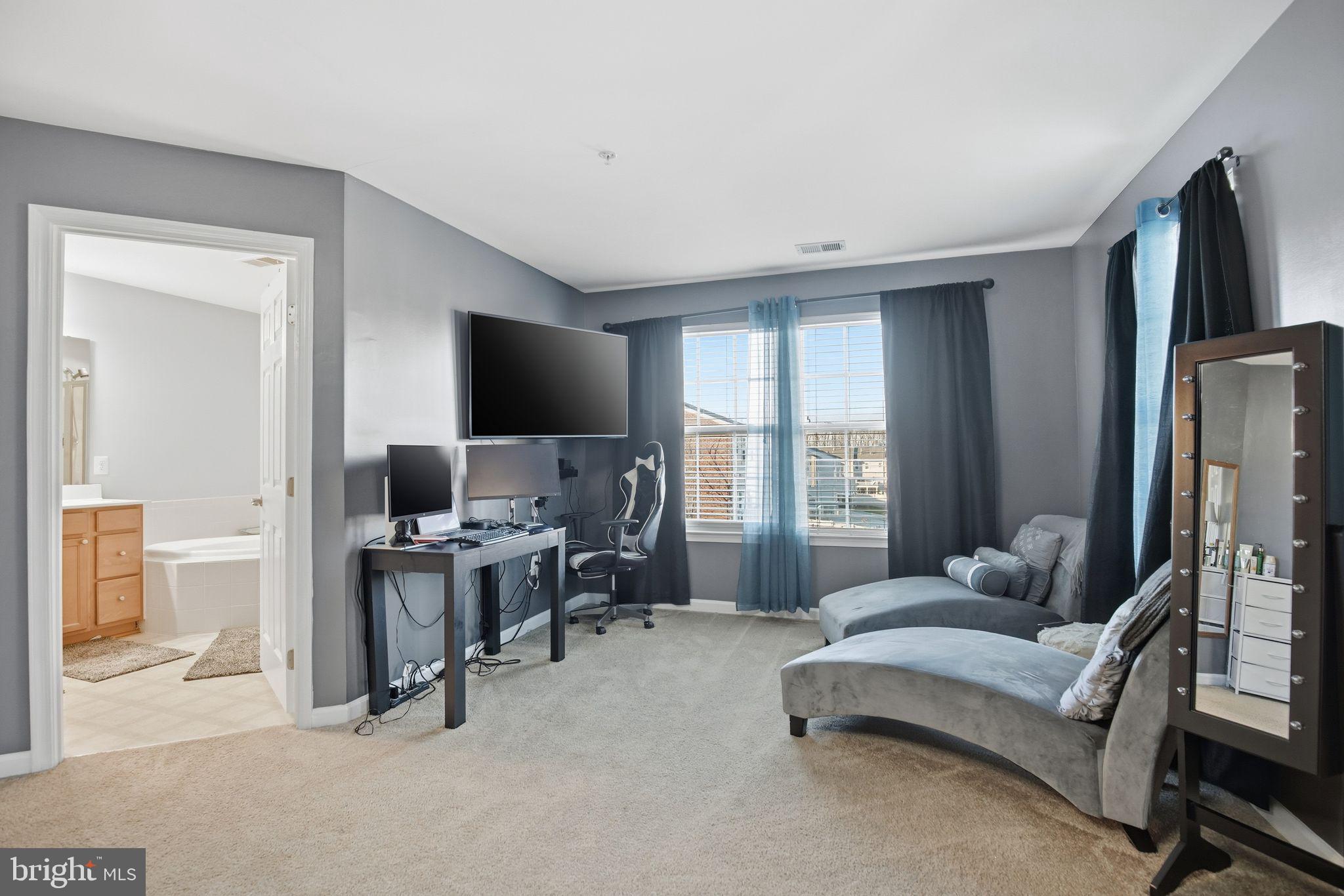 3216 CAREYSBROOK COURT