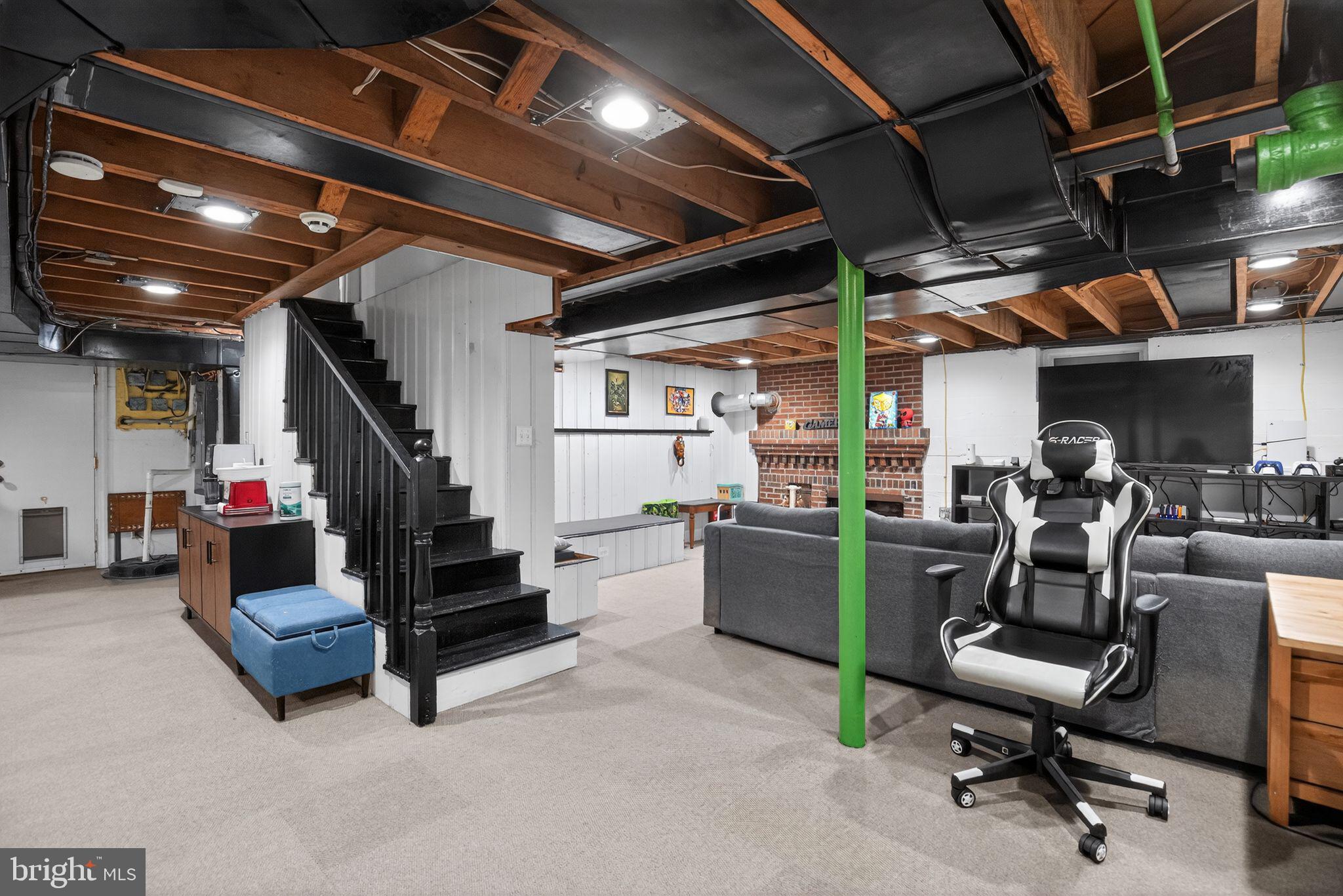 5481 CHAPMANS LANDING ROAD