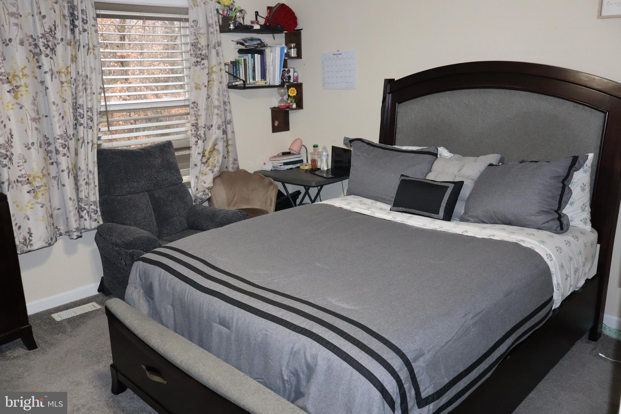 10916 BRIDLE PATH CIRCLE