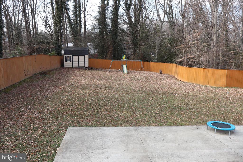 10916 BRIDLE PATH CIRCLE