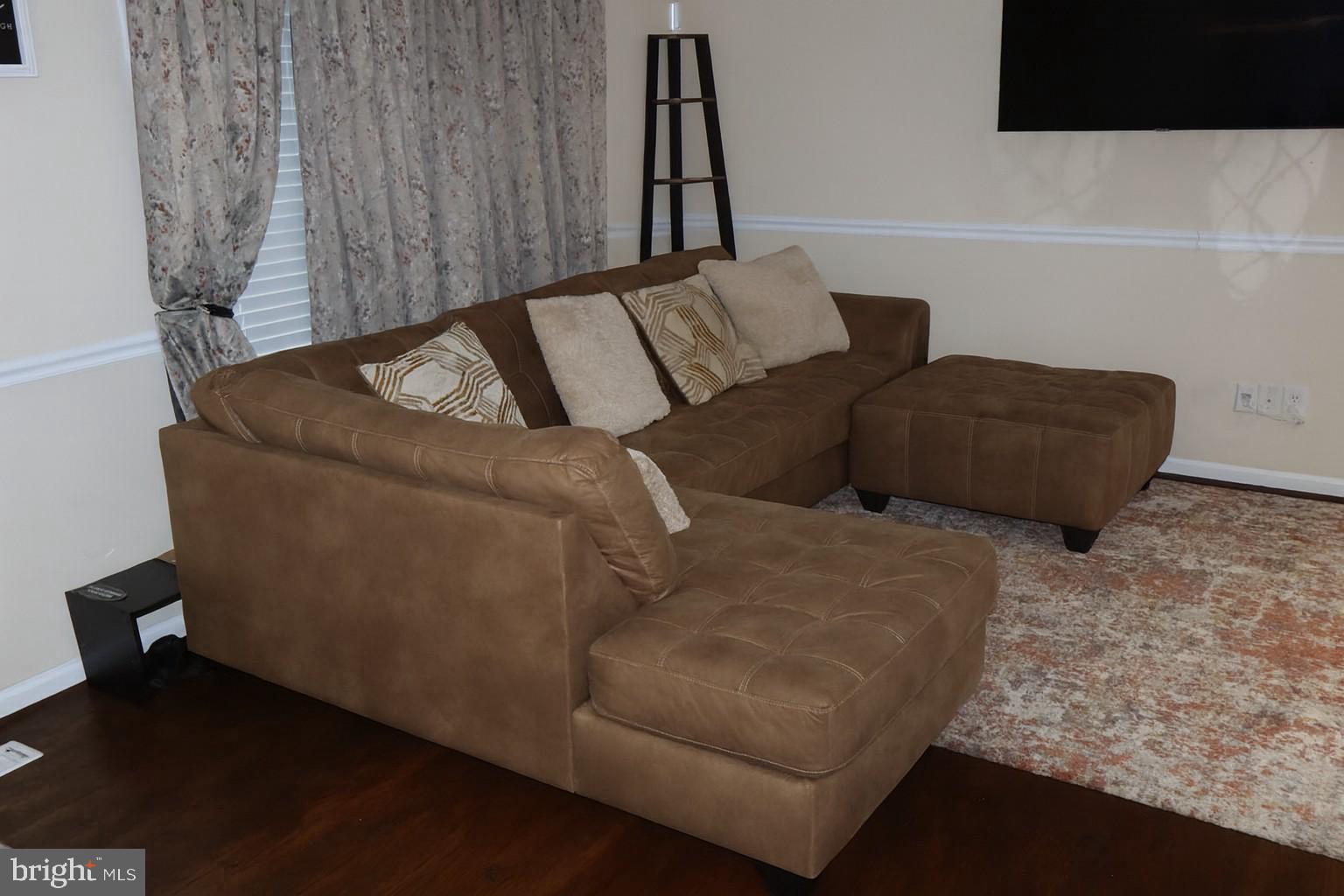 10916 BRIDLE PATH CIRCLE