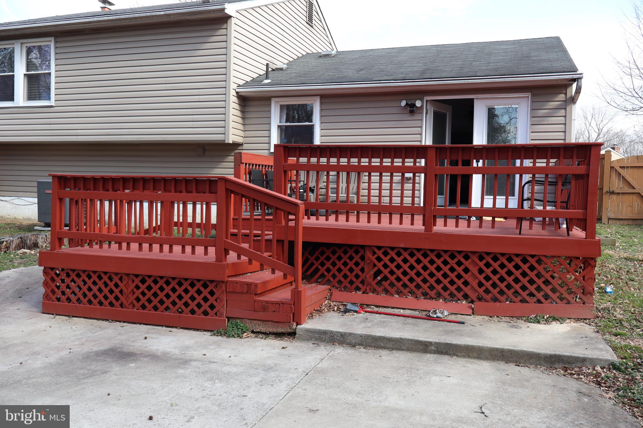 10916 BRIDLE PATH CIRCLE