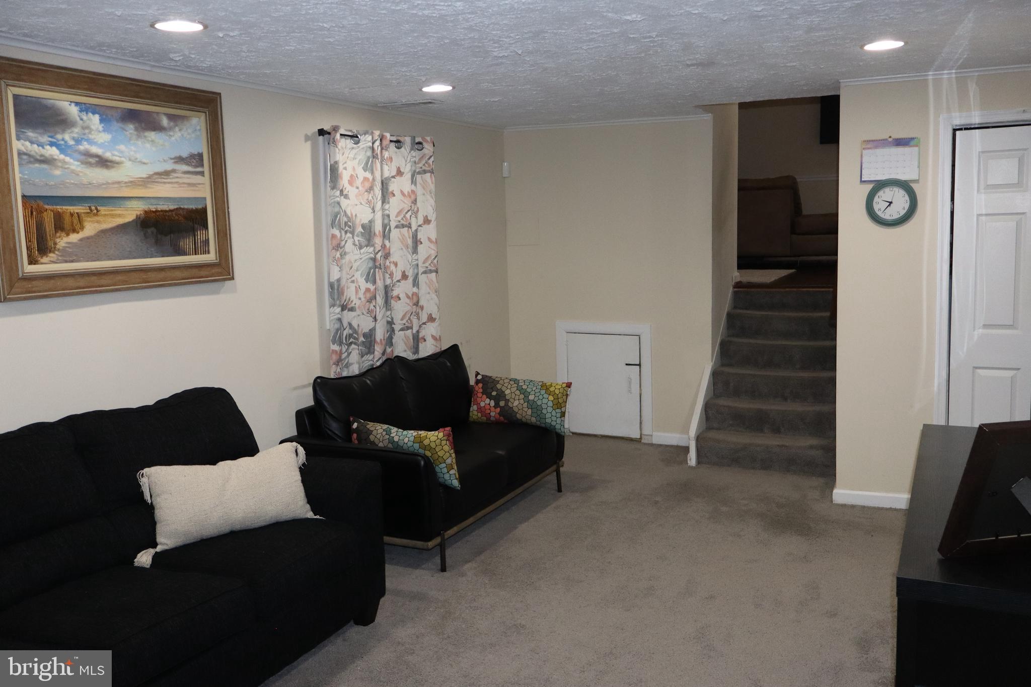 10916 BRIDLE PATH CIRCLE