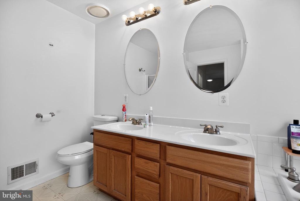 1103 STATION DRIVE