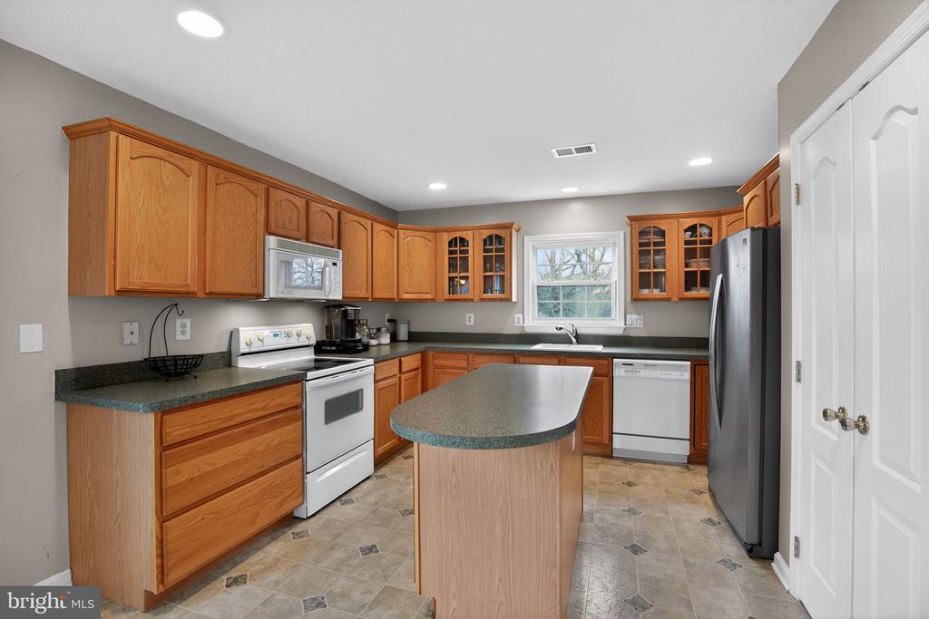 1103 STATION DRIVE