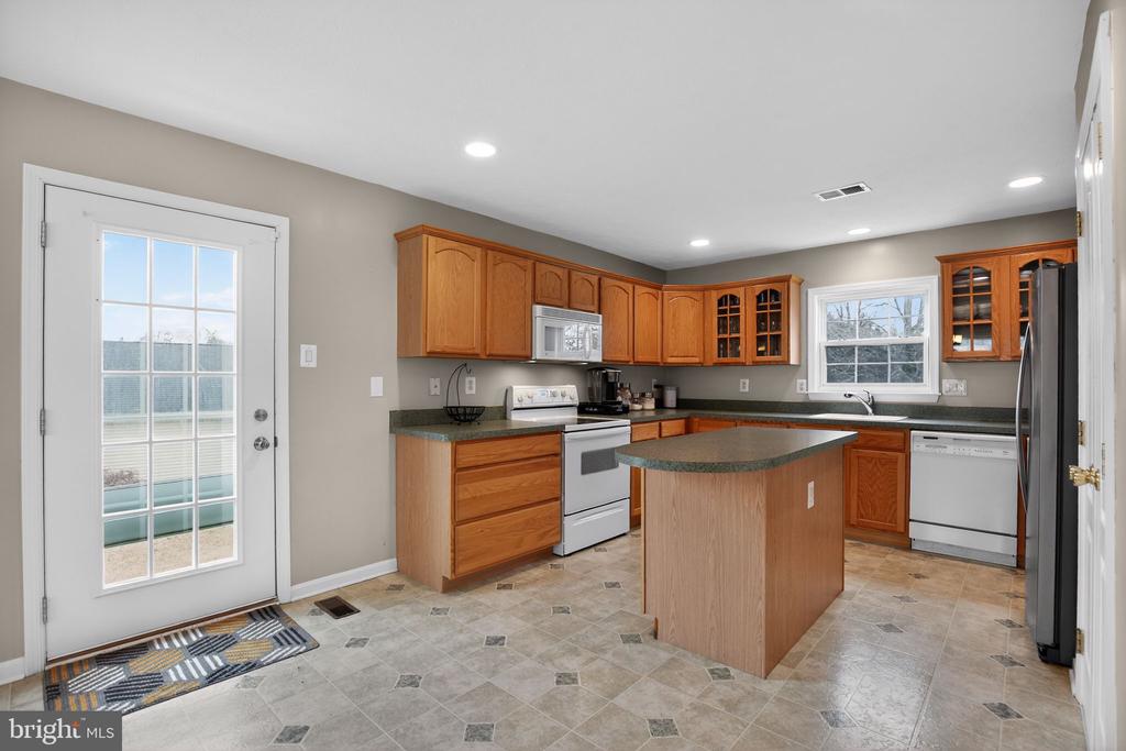 1103 STATION DRIVE