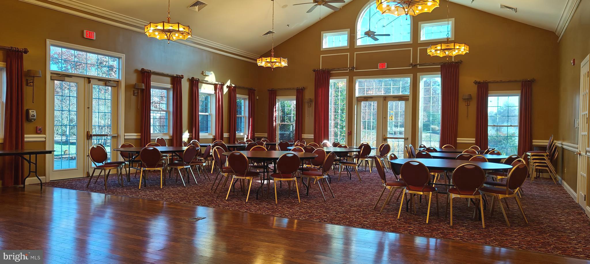 10425 STARLIGHT PLACE