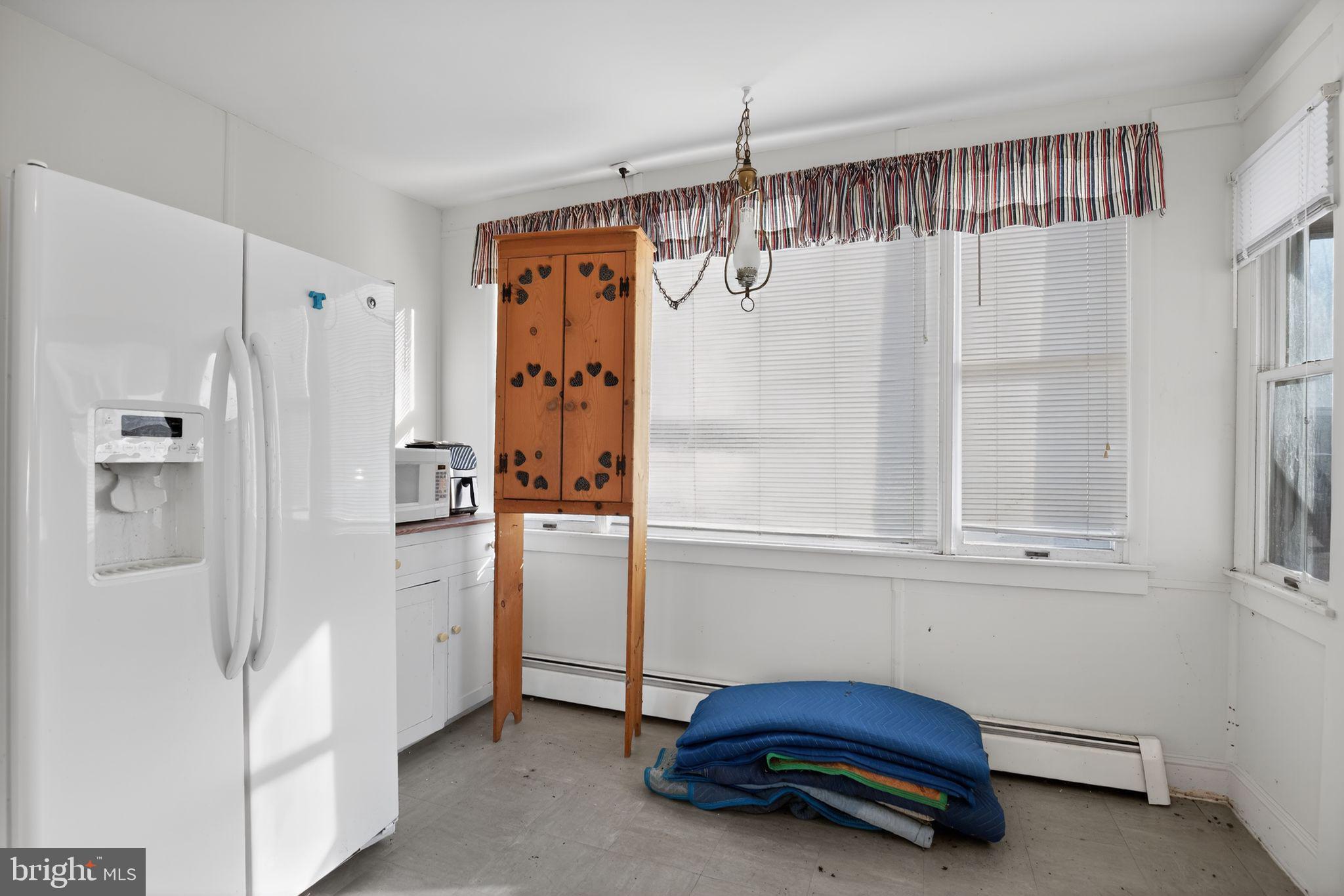 4980 LIVINGSTON ROAD