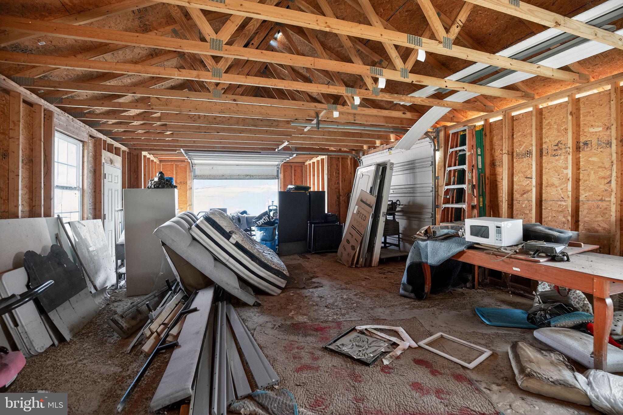 4980 LIVINGSTON ROAD