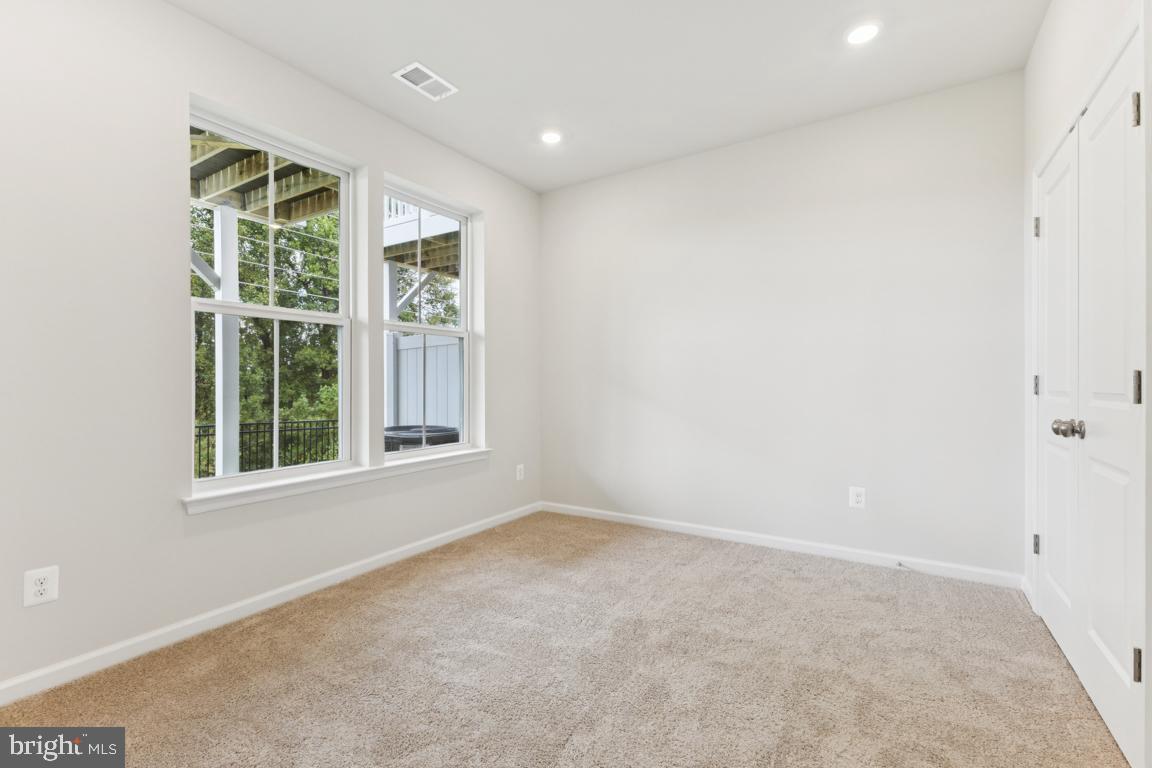 9648 KILLENNEY PLACE