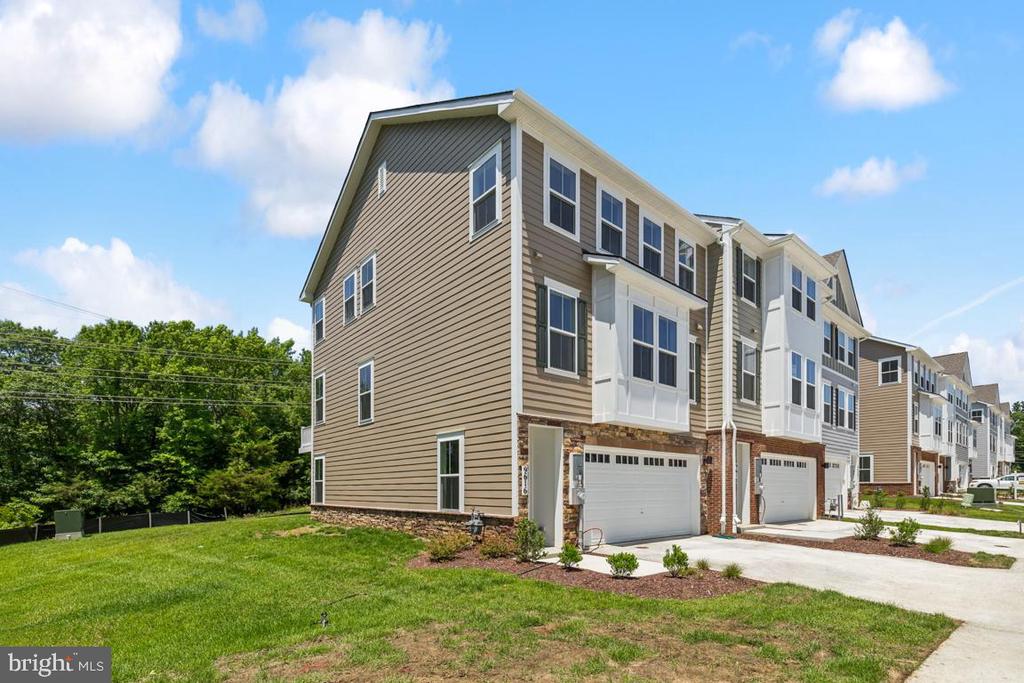 9749 GAELIC PL PLACE