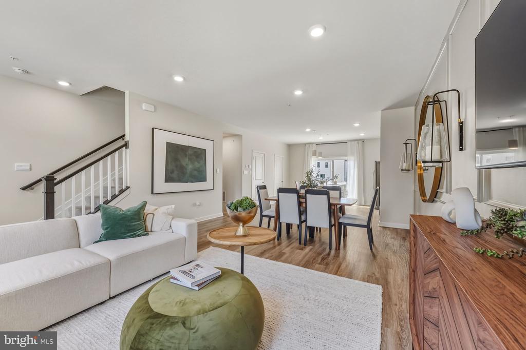 218 SOFT RUSH LANE