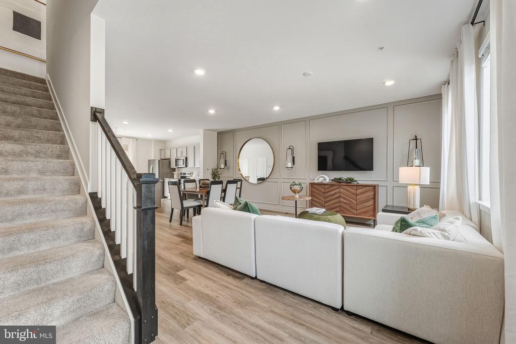 218 SOFT RUSH LANE