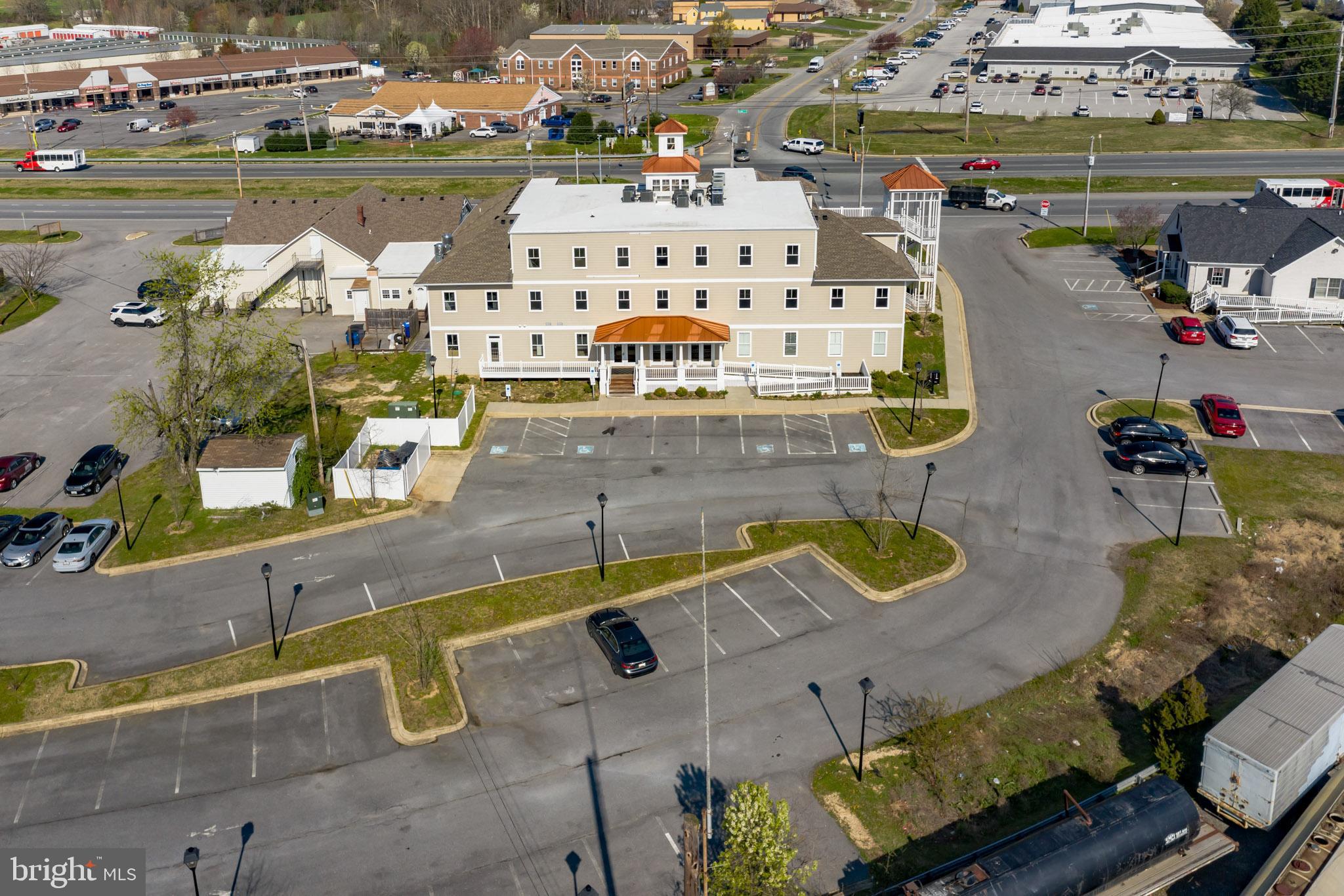 4550 CRAIN HIGHWAY