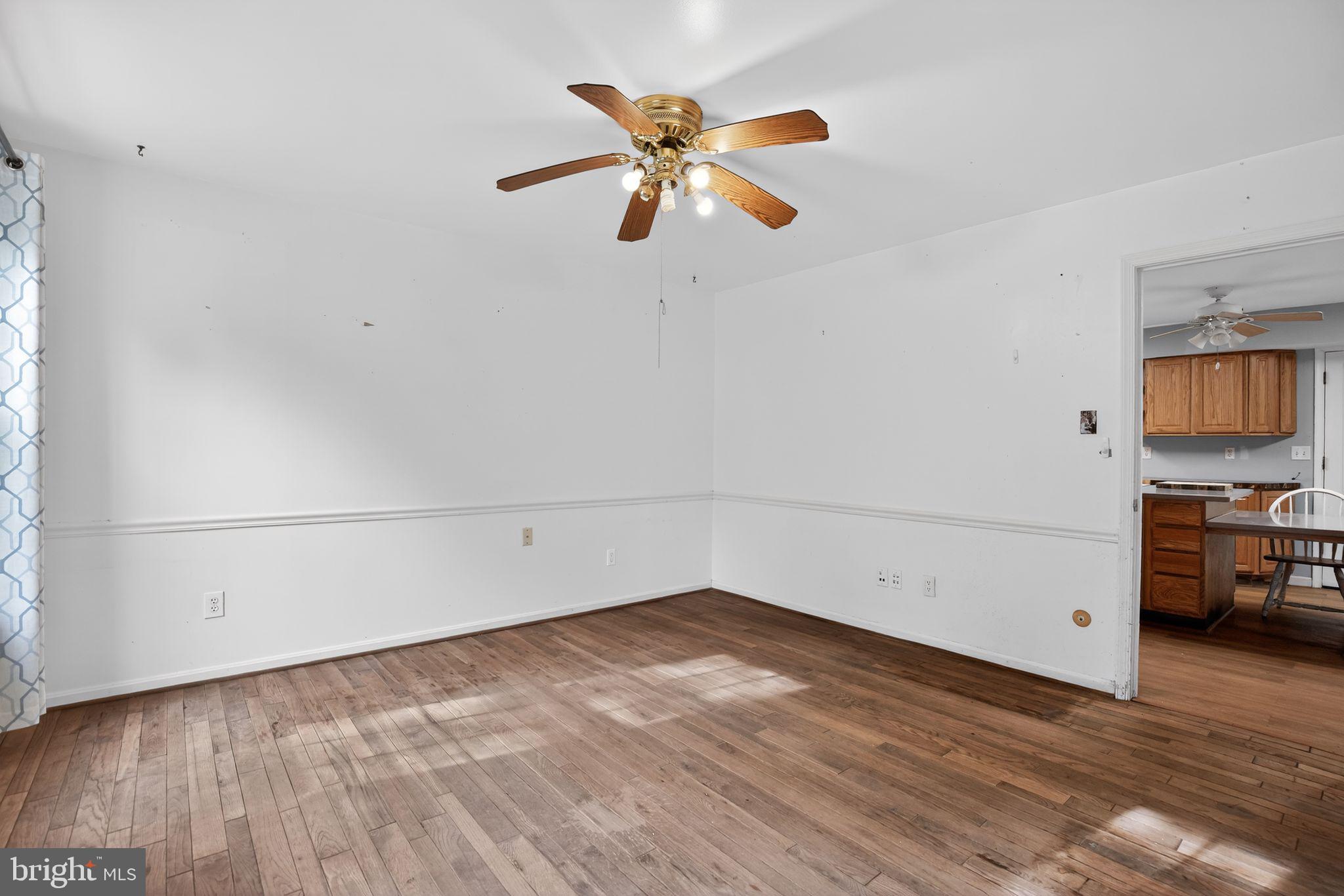 507 CHESTNUT COURT