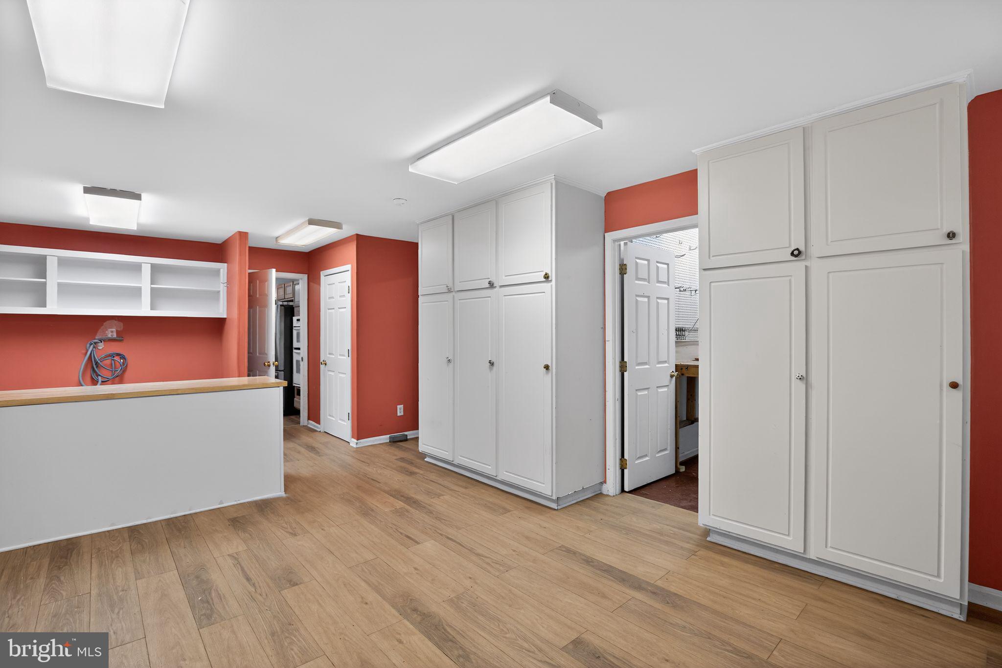 507 CHESTNUT COURT