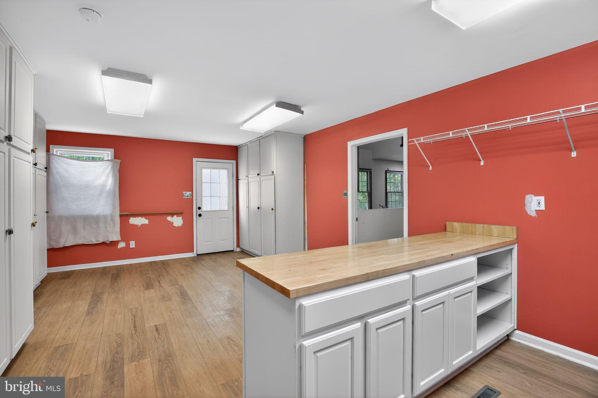 507 CHESTNUT COURT