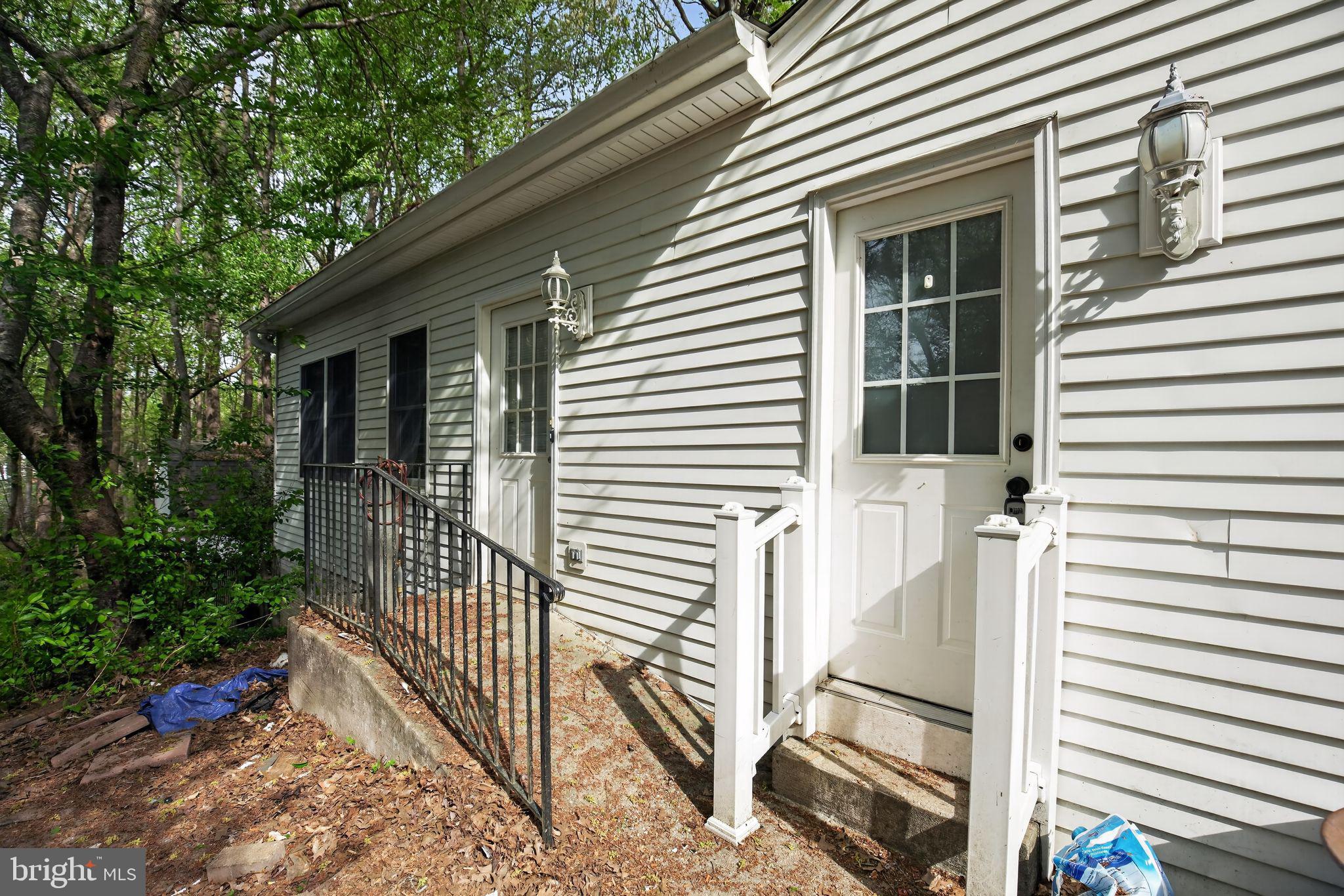 507 CHESTNUT COURT