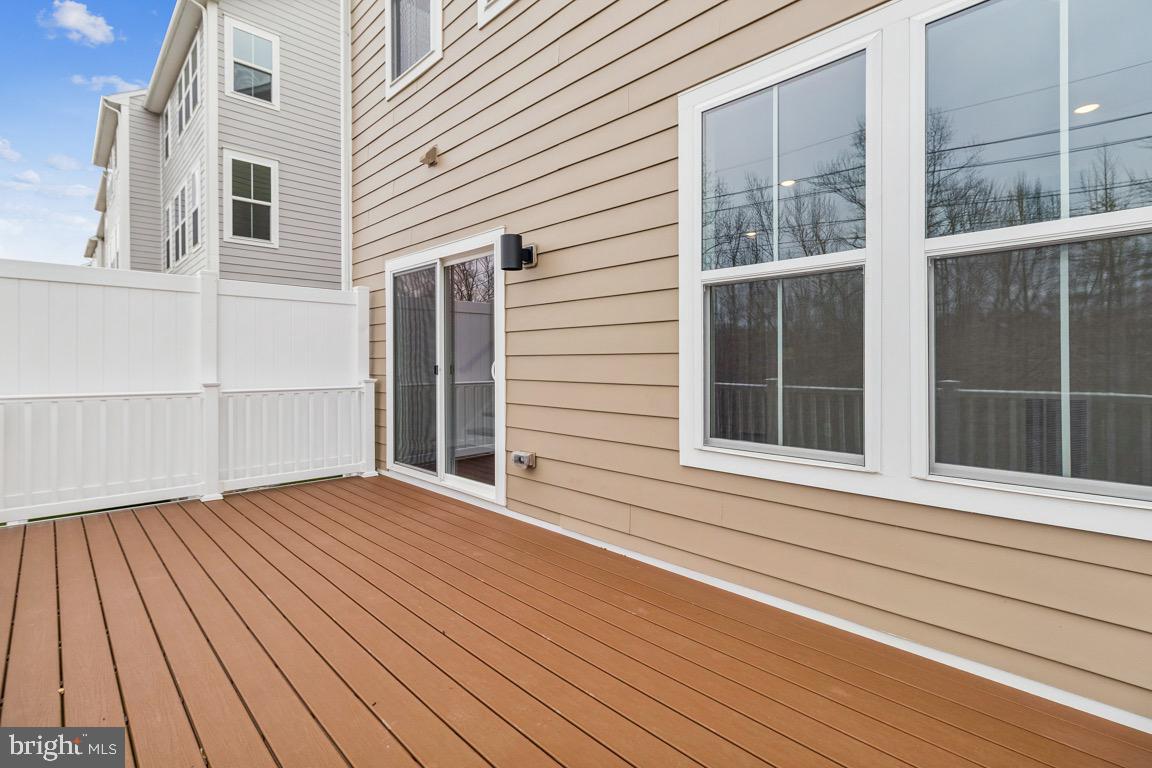 9710 TWEED HOPE PLACE