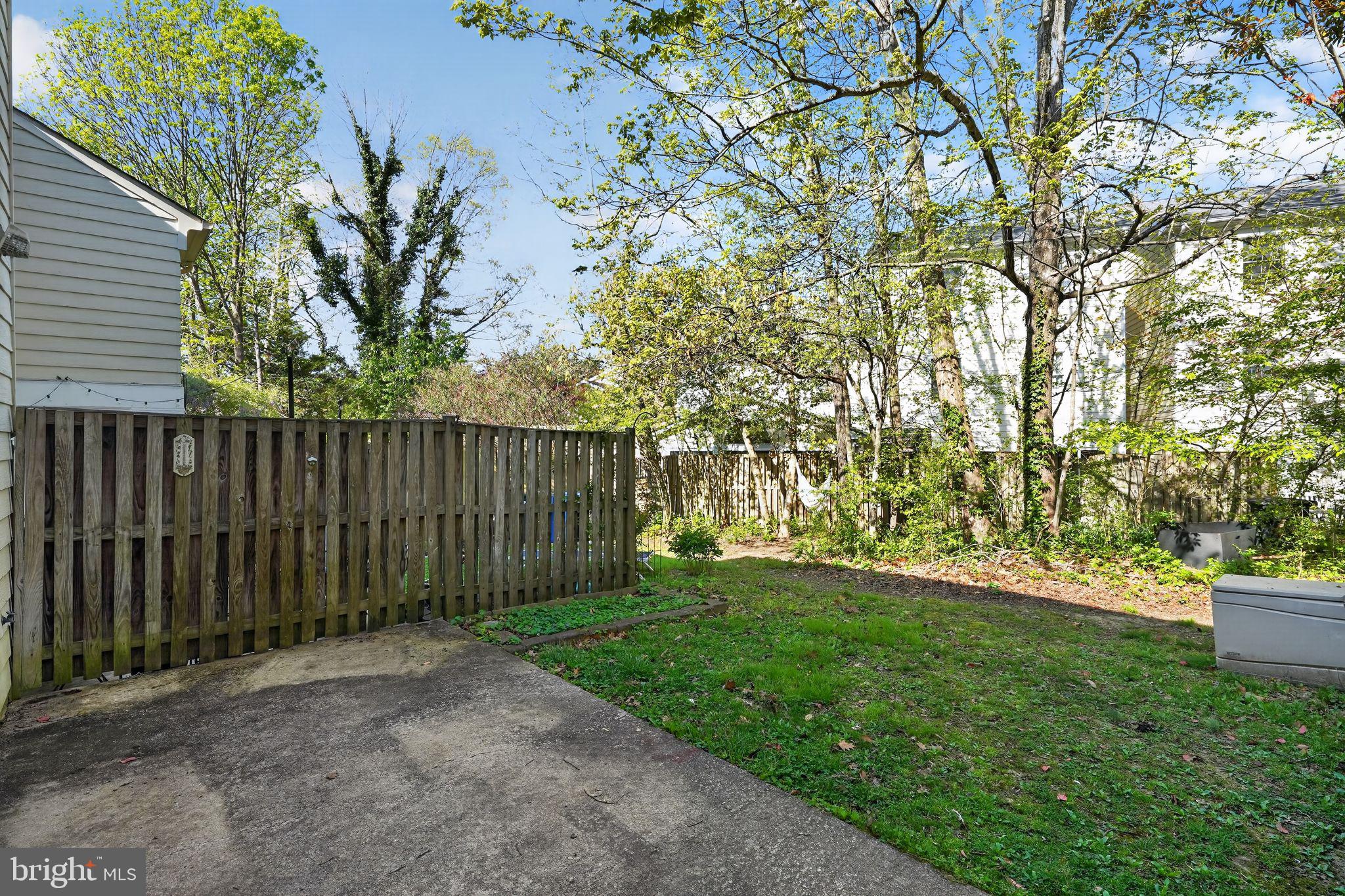 219 HEATHER COURT