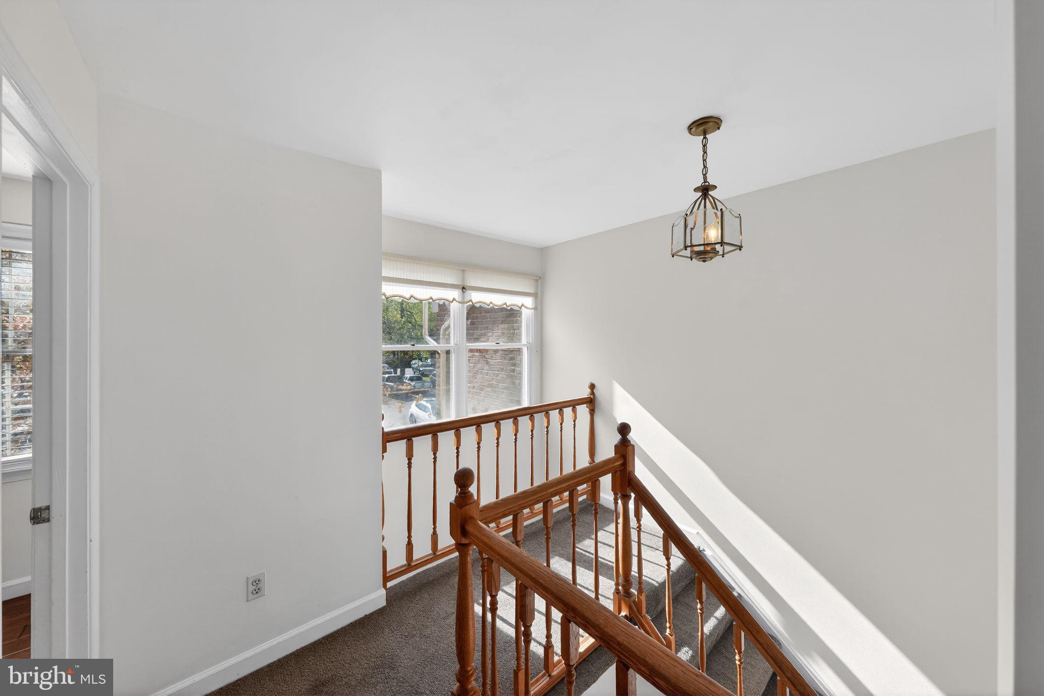 219 HEATHER COURT