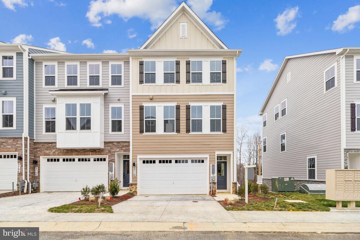 9706 TWEED HOPE PLACE