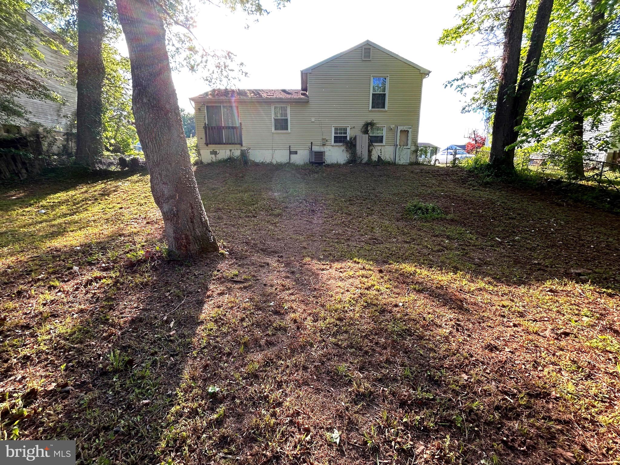 2228 BRIDLE PATH DRIVE