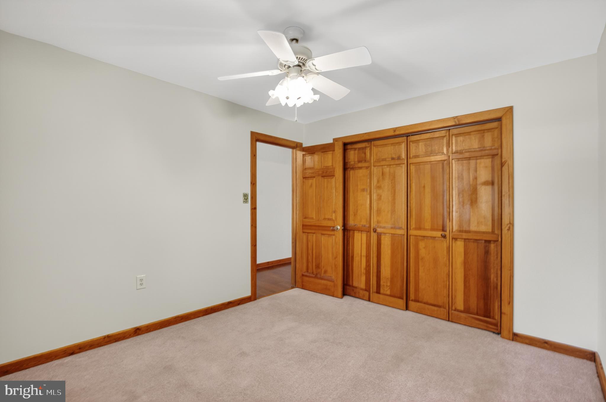 14575 HONEYSUCKLE WAY