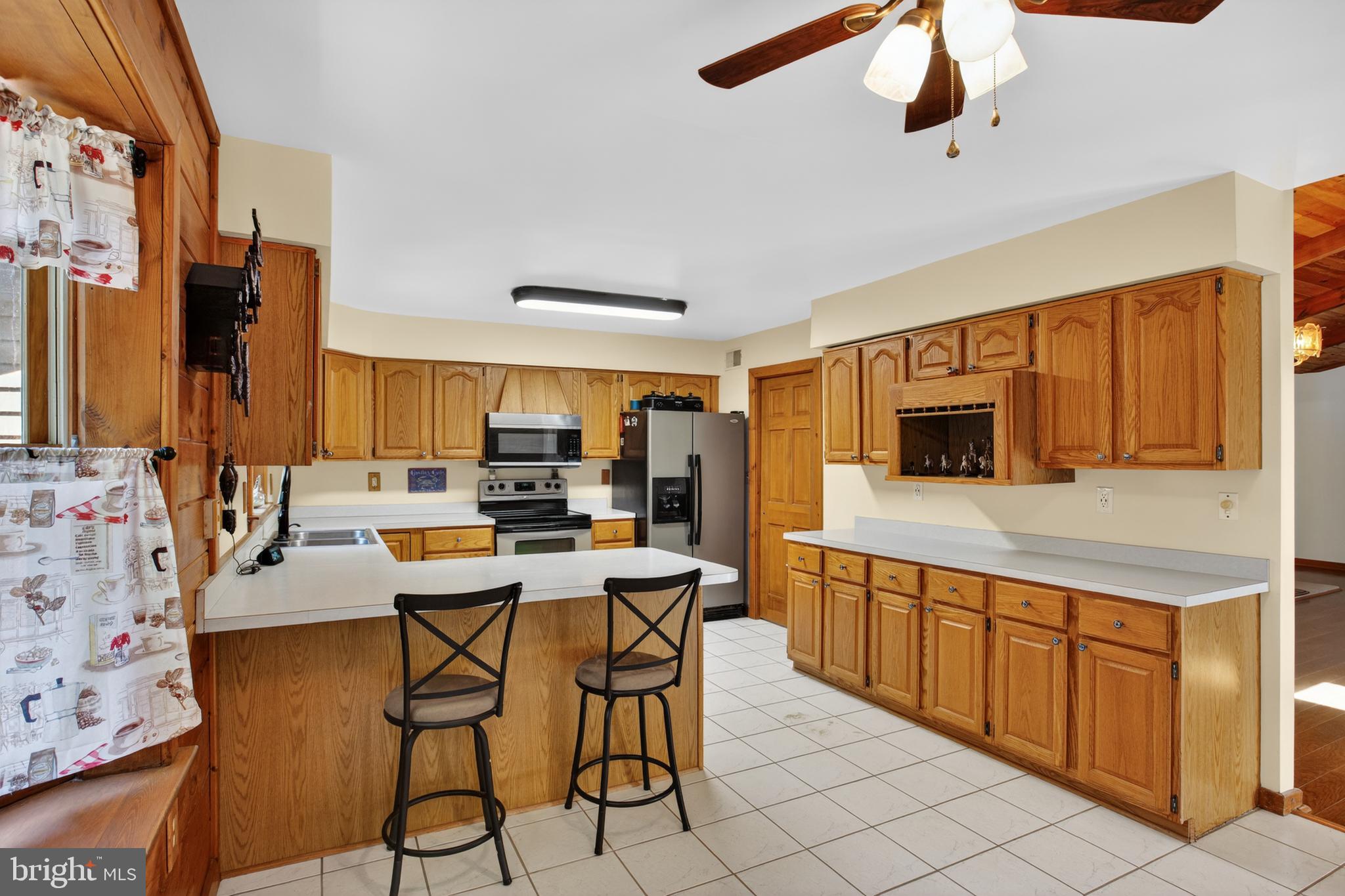14575 HONEYSUCKLE WAY