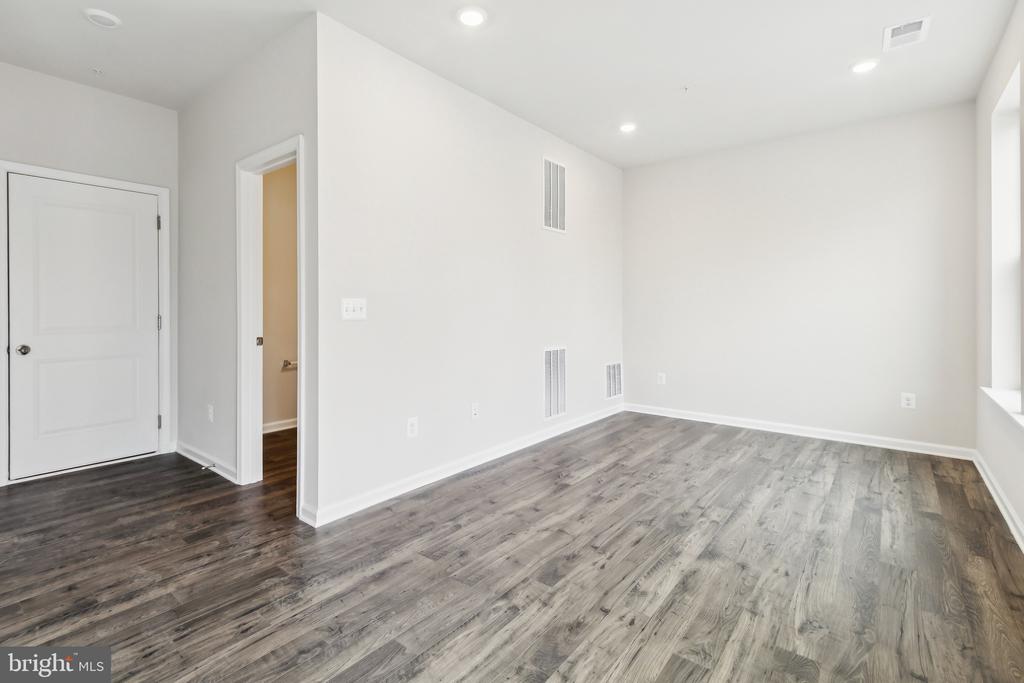 2767 BEAR CLAW PLACE