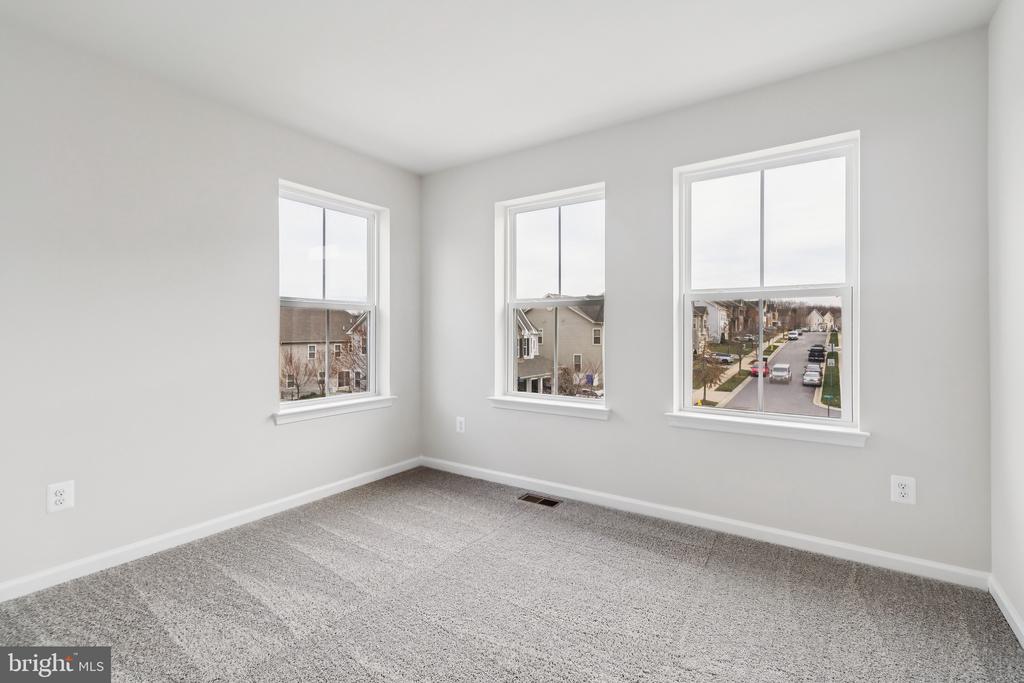 2769 BEAR CLAW PLACE