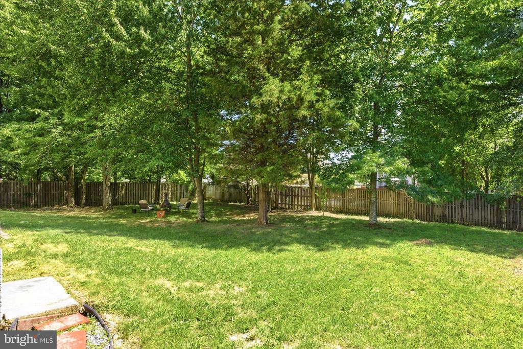 10654 ASHFORD CIRCLE