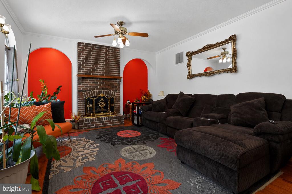 15350 CHRISTY LANE