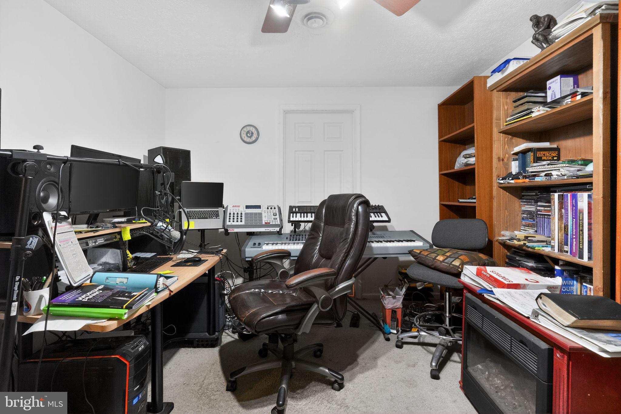 15350 CHRISTY LANE