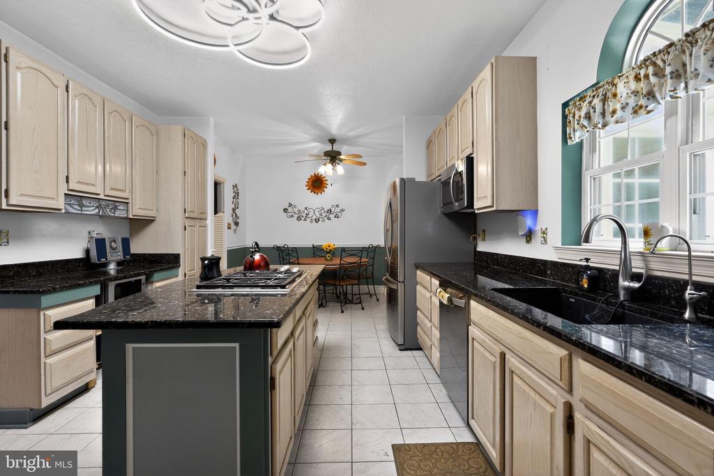 15350 CHRISTY LANE