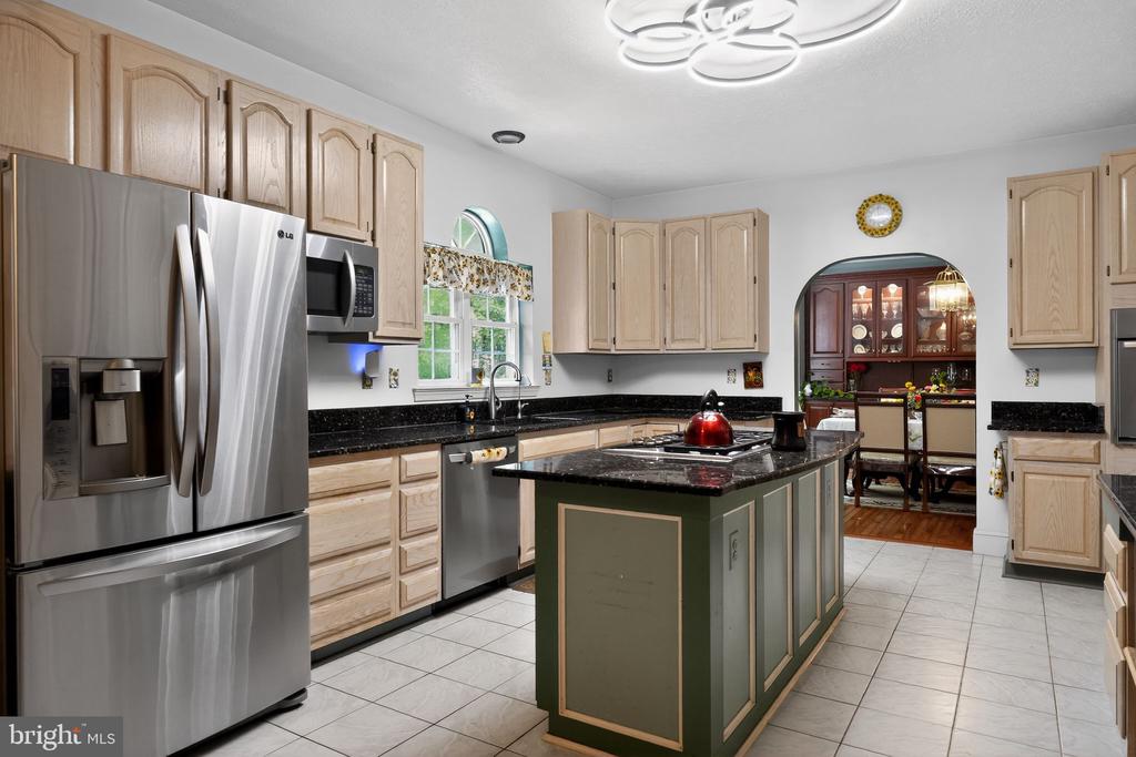 15350 CHRISTY LANE